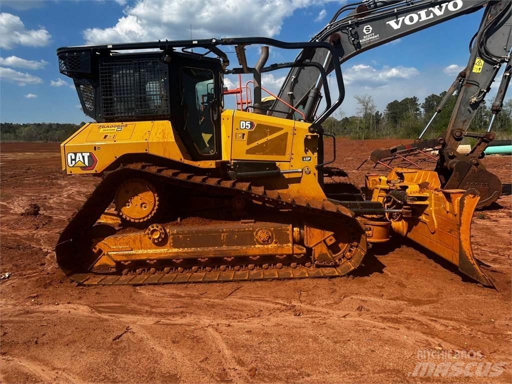 CAT D5 Telaketjupuskutraktorit