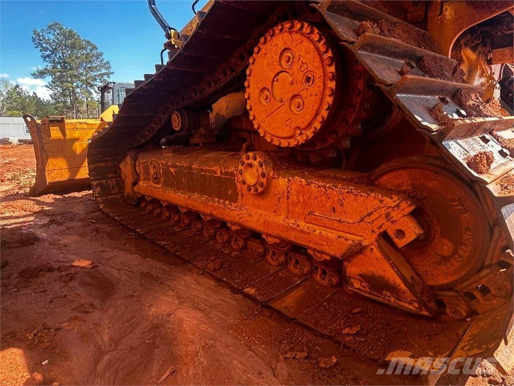 CAT D5 Telaketjupuskutraktorit