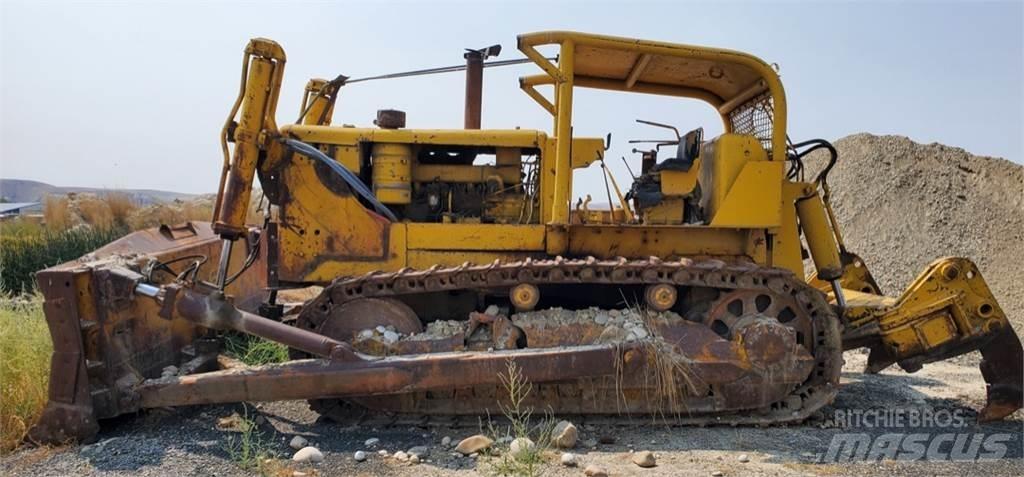 CAT D9E Telaketjupuskutraktorit