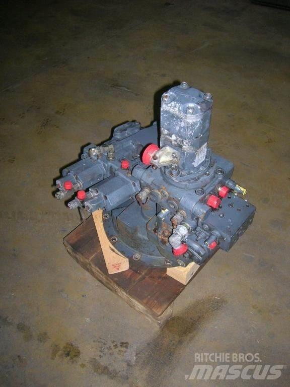 O&K  Hydrauliikka