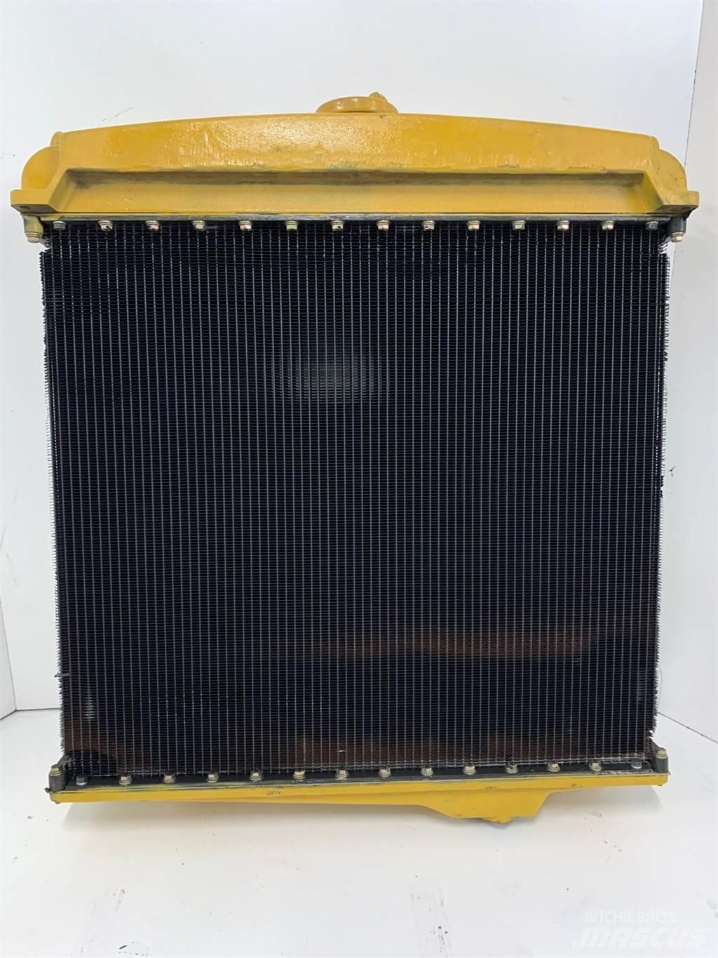 CAT D6C Jäähdyttimet