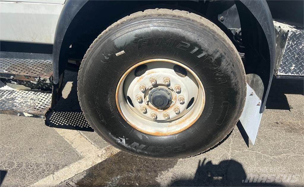 Autocar WX64 Jäteautot