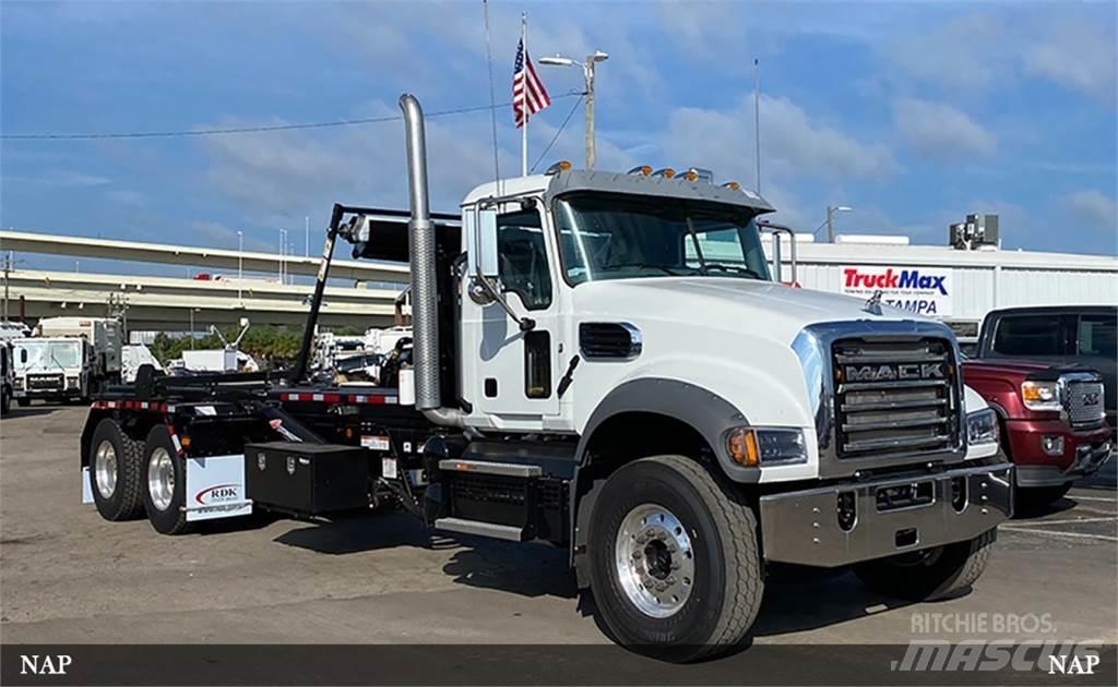 Mack Granite Vaihtolava-autot
