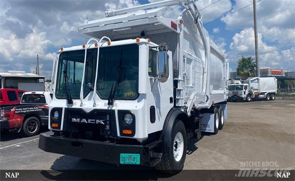 Mack LEU613 Jäteautot