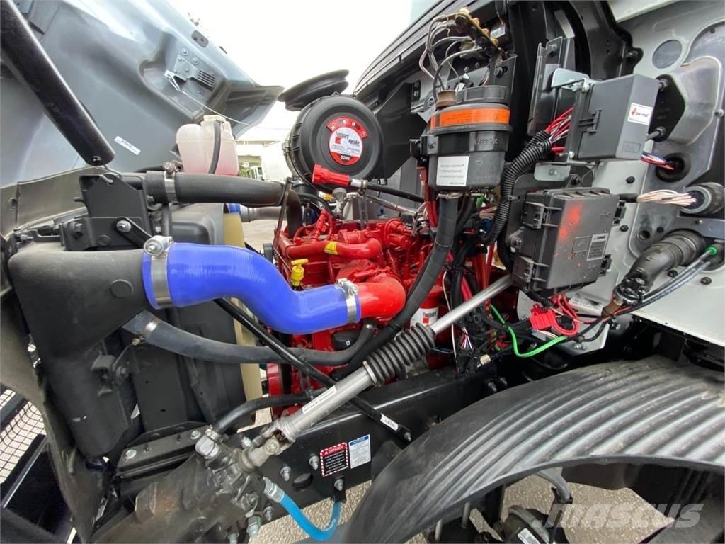 Mack MD6 Kourat