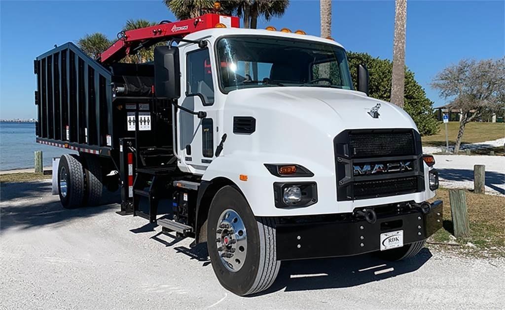 Mack MD7 Kourat