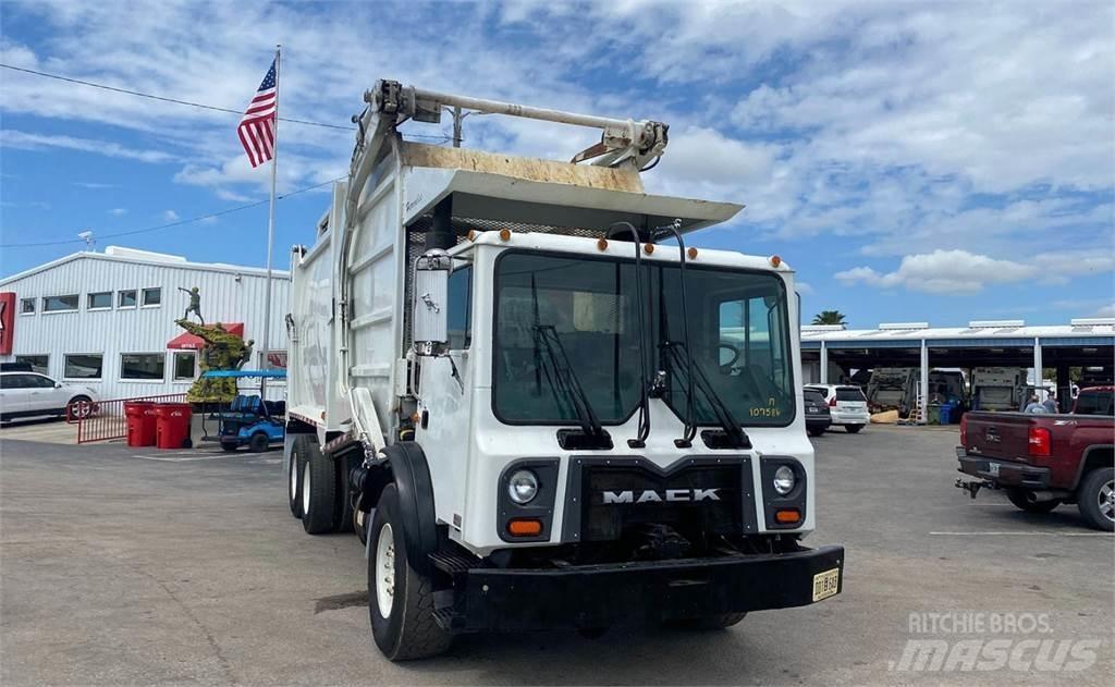 Mack MR688S Jäteautot