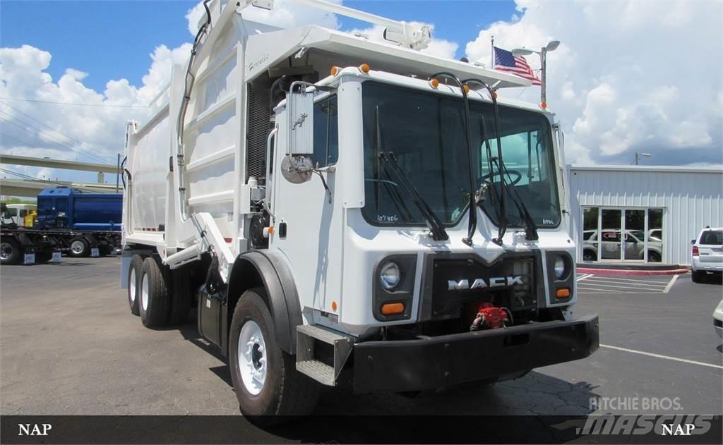 Mack MR688S Jäteautot