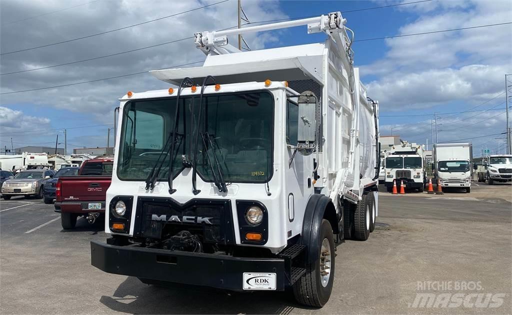 Mack MRU Jäteautot