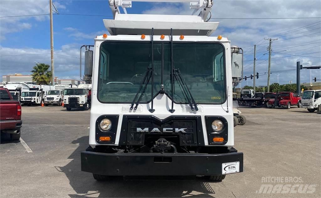 Mack MRU Jäteautot
