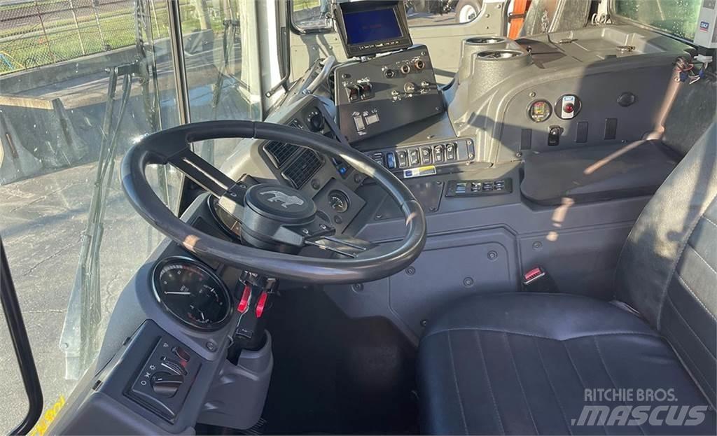 Mack MRU613 Jäteautot