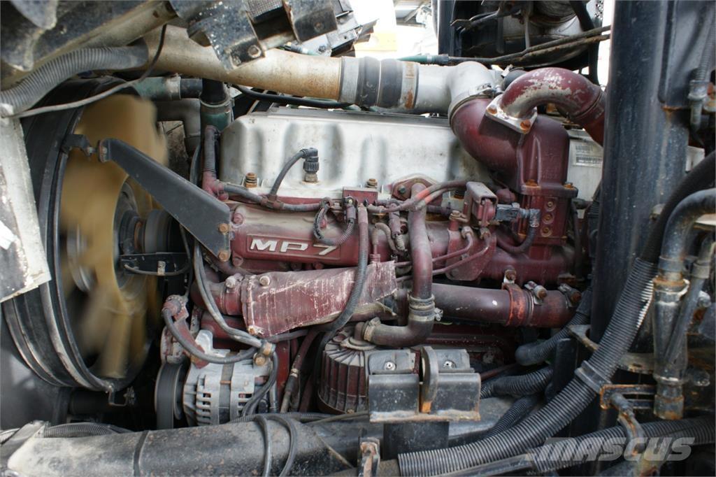 Mack MRU613 Jäteautot