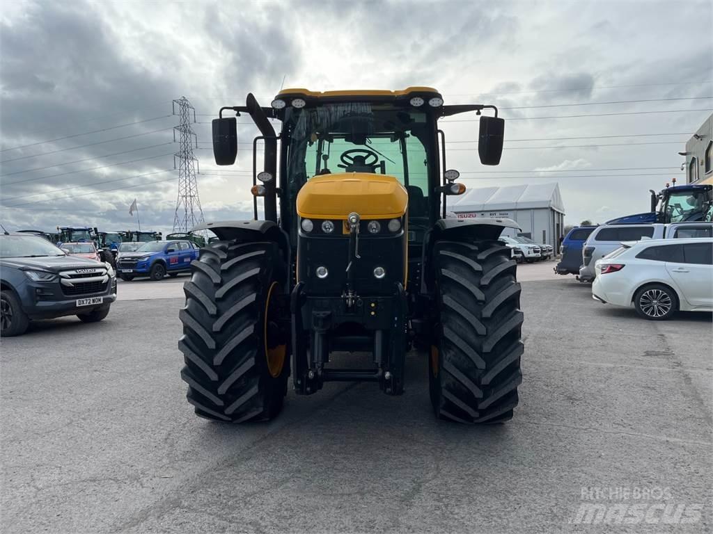 JCB 4220 Traktorit