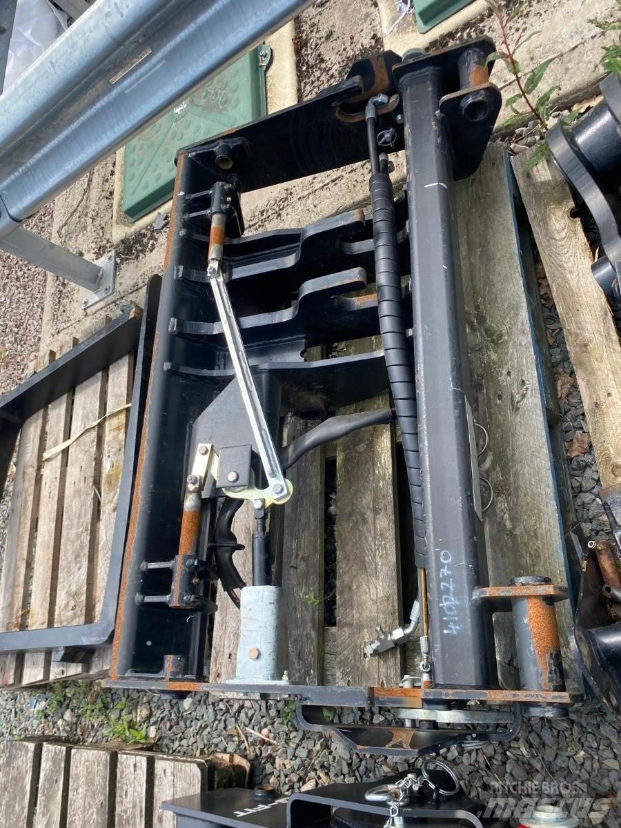 JCB Q-FIT Maatalouskurottajat