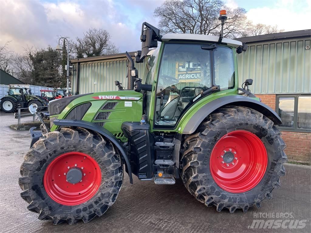 Fendt 516 Traktorit
