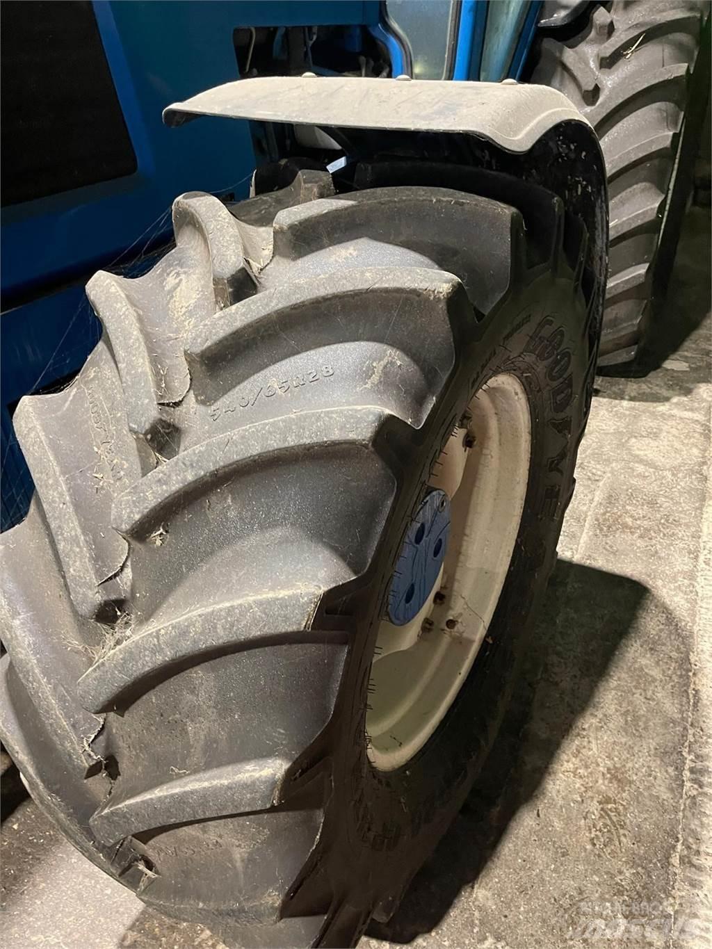 Ford 8730 Traktorit