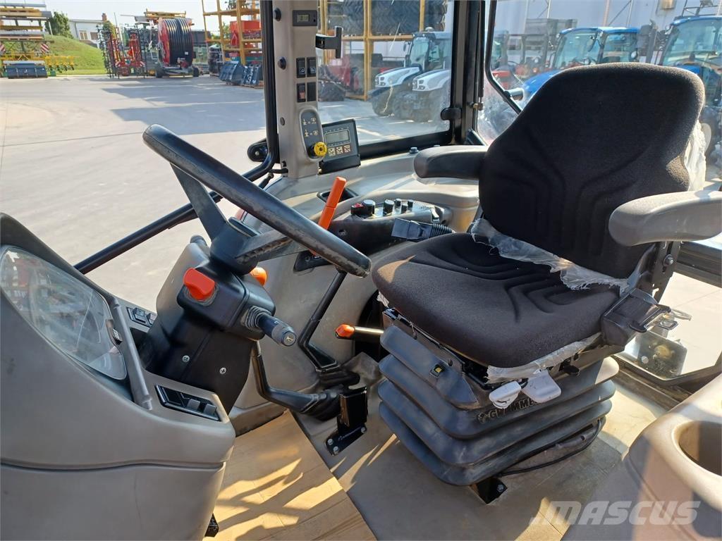 CASE JXU90 Traktorit