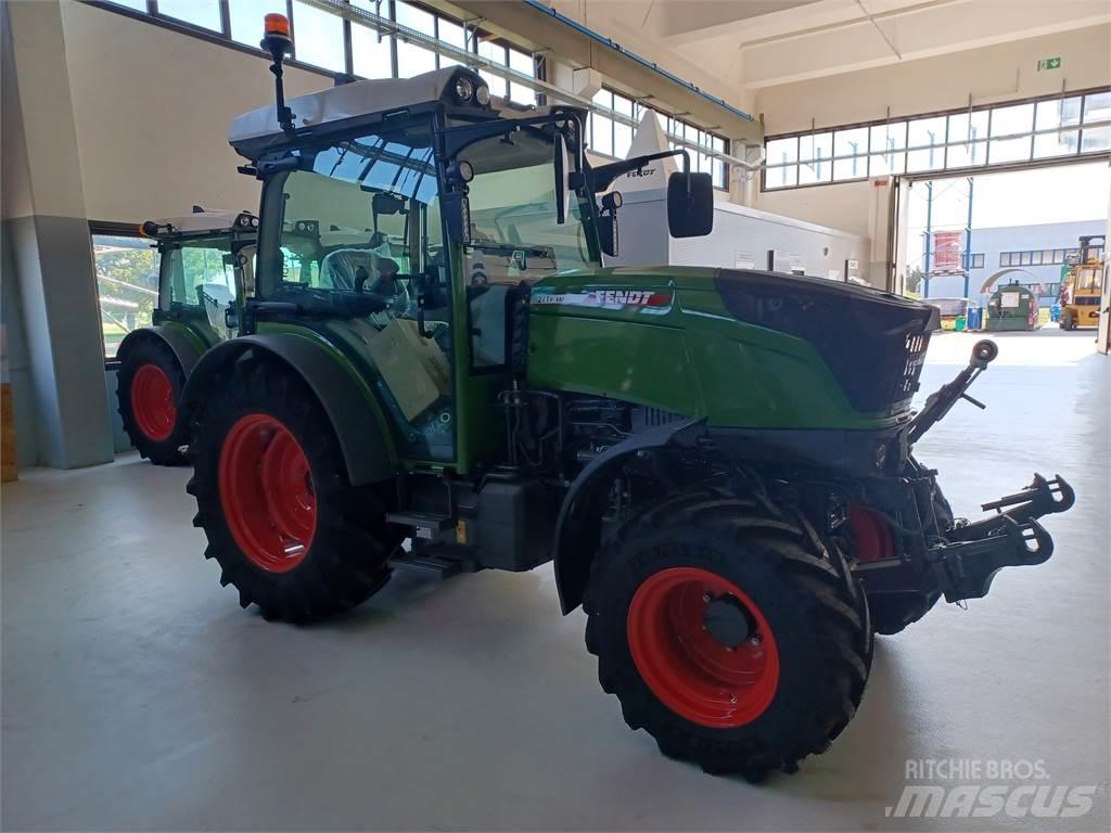 Fendt 211F Traktorit