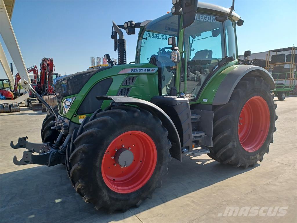 Fendt 516 S4 Traktorit