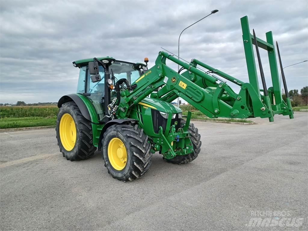 John Deere 5125R Traktorit