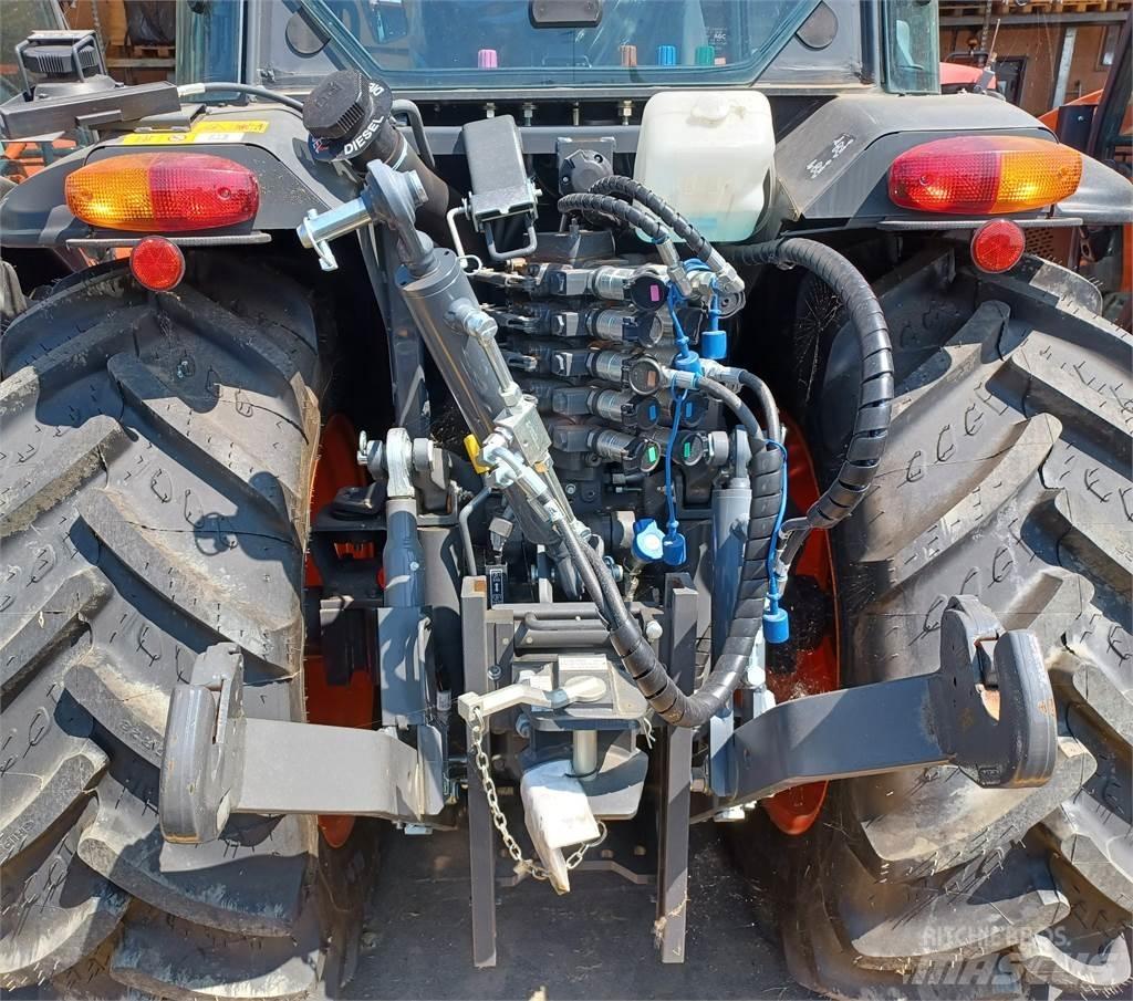 Kubota M5112NQ36_EC Traktorit