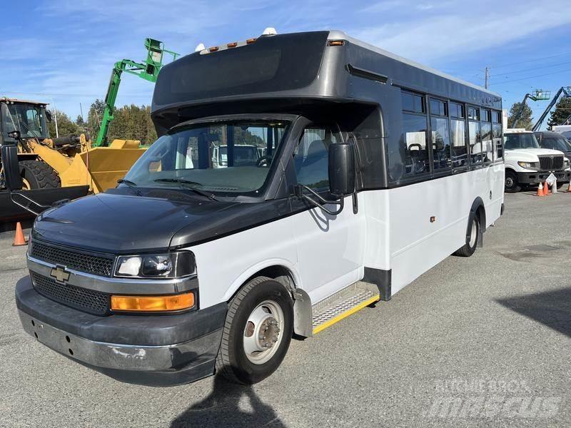 Chevrolet Express Minibussit