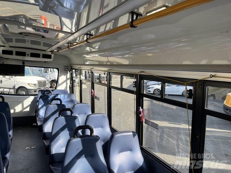 Chevrolet Express Minibussit
