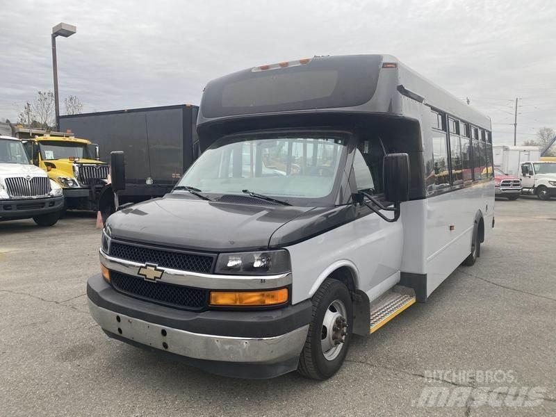 Chevrolet Express Minibussit
