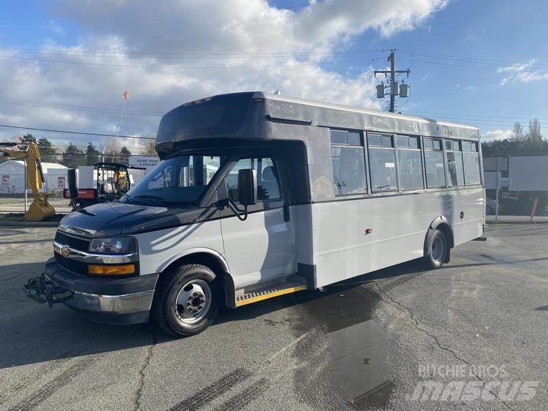 Chevrolet Express Minibussit