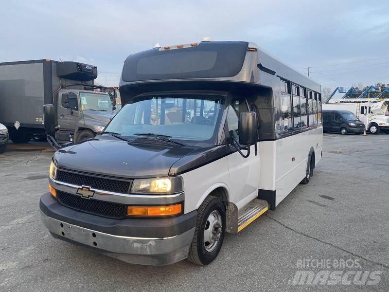 Chevrolet Express Minibussit