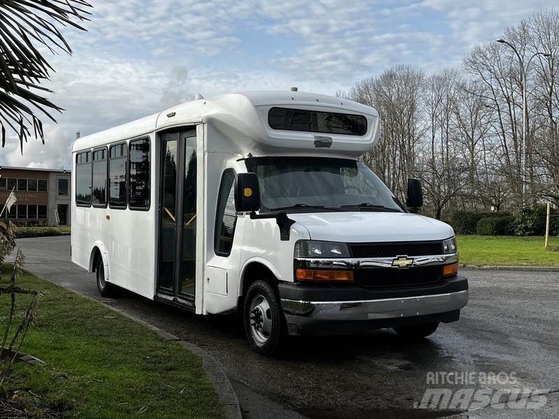 Chevrolet Express Minibussit