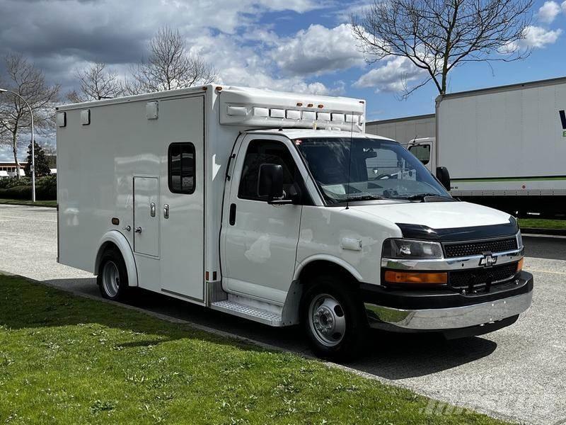 Chevrolet Express Pakettiautot