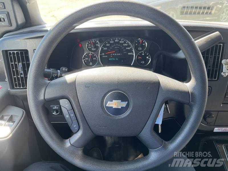 Chevrolet Express Minibussit