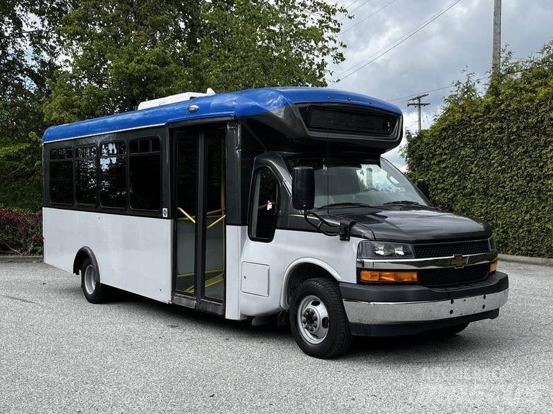 Chevrolet Express Minibussit