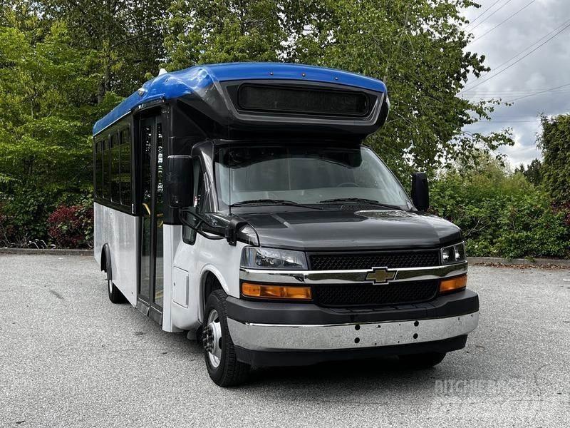 Chevrolet Express Minibussit