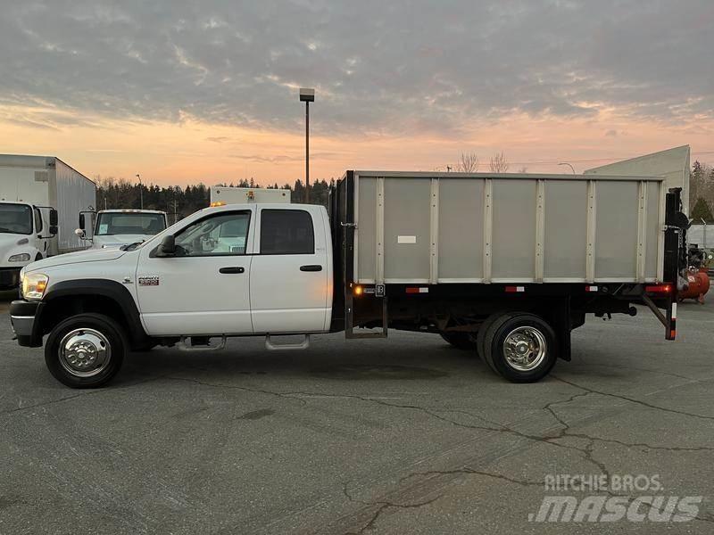 Dodge Ram 5500 Lava-kuorma-autot