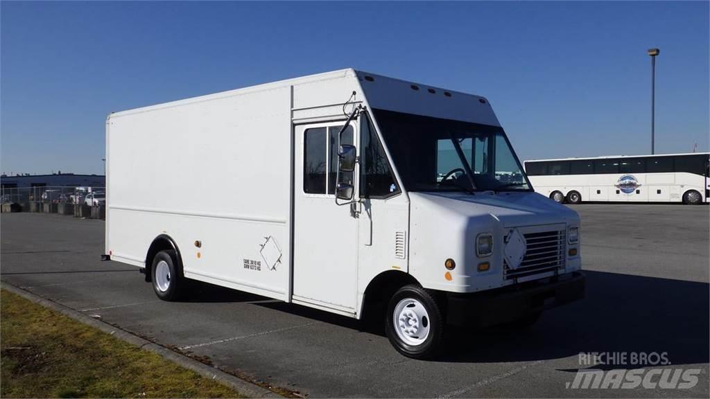 Ford Econoline Pakettiautot