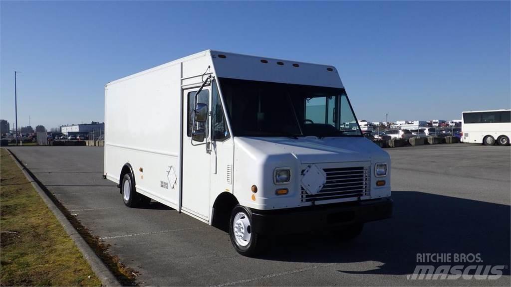 Ford Econoline Pakettiautot