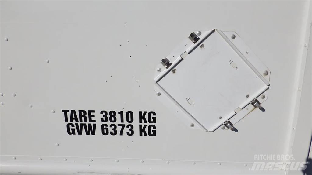 Ford Econoline Pakettiautot