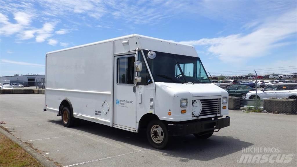 Ford Econoline Pakettiautot