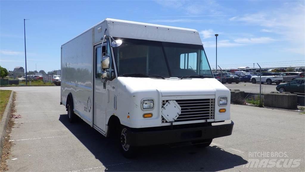 Ford Econoline Pakettiautot