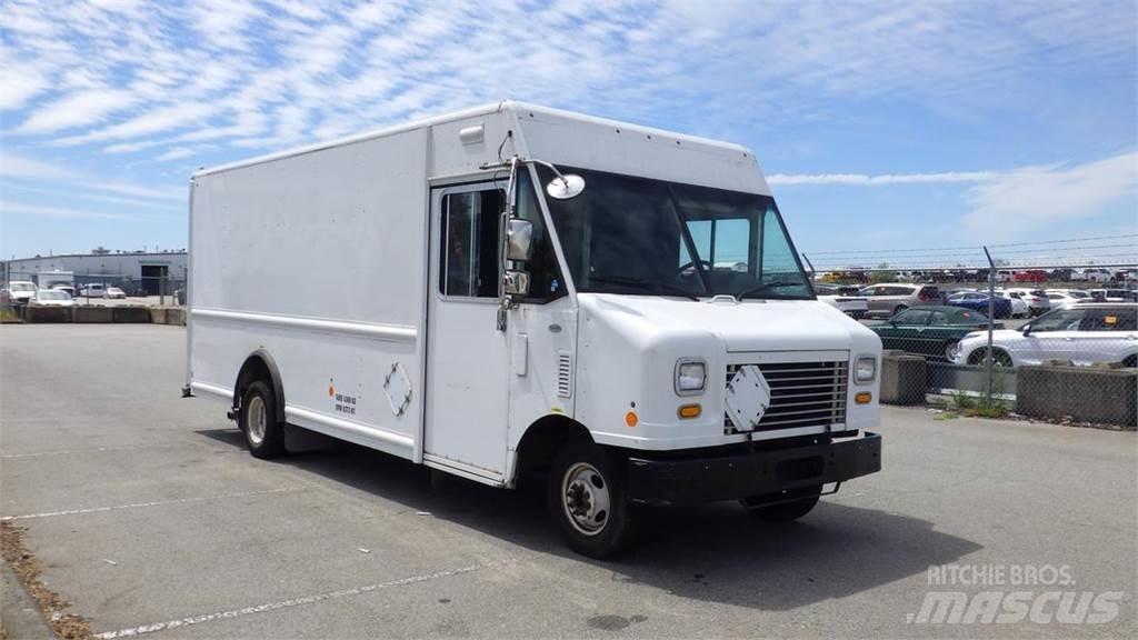 Ford Econoline Pakettiautot