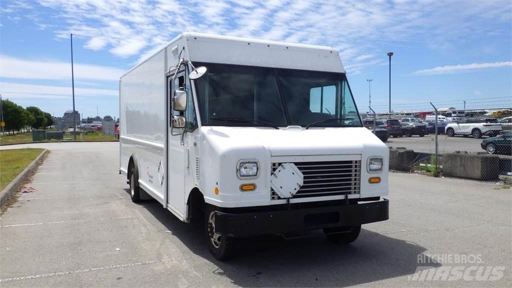 Ford Econoline Pakettiautot