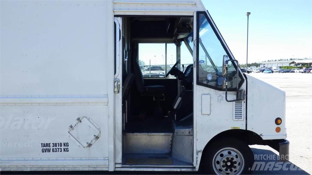 Ford Econoline Pakettiautot