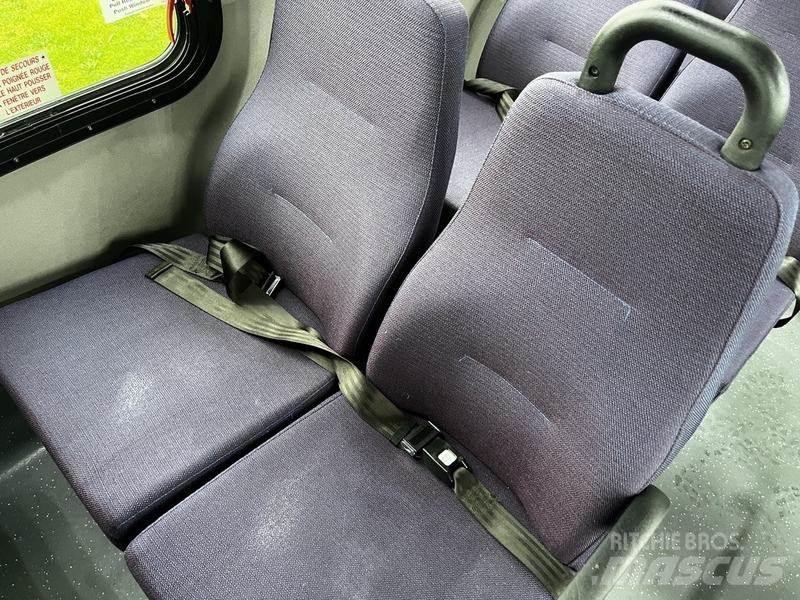 Ford Econoline Minibussit