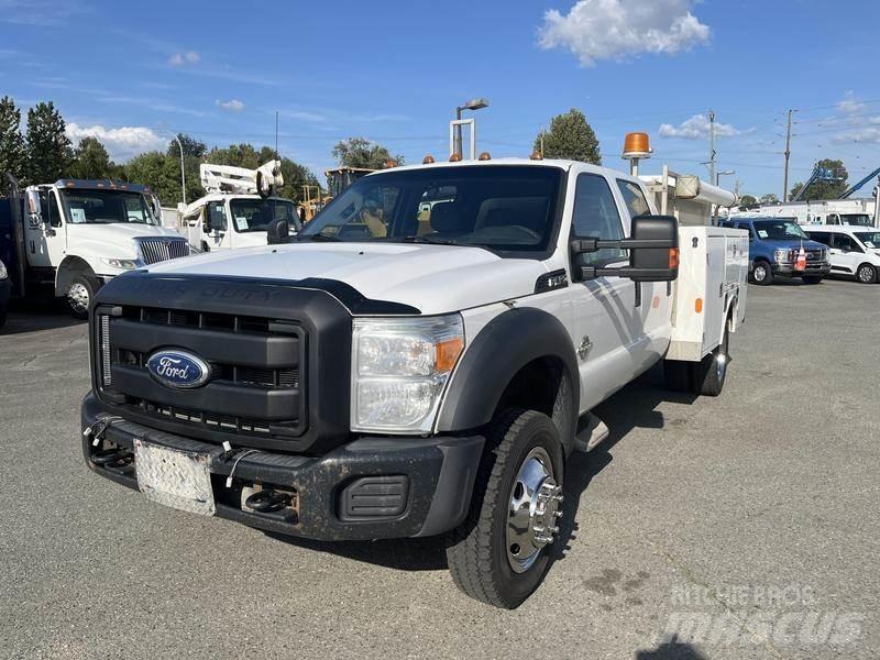 Ford F-450 SD Tienhoitoautot
