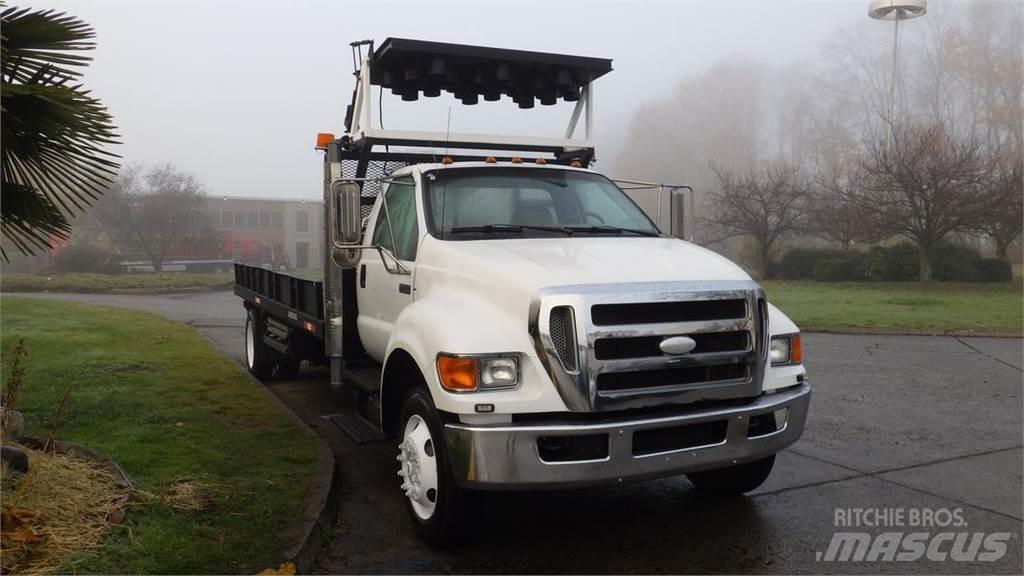 Ford F-750 Lava-kuorma-autot