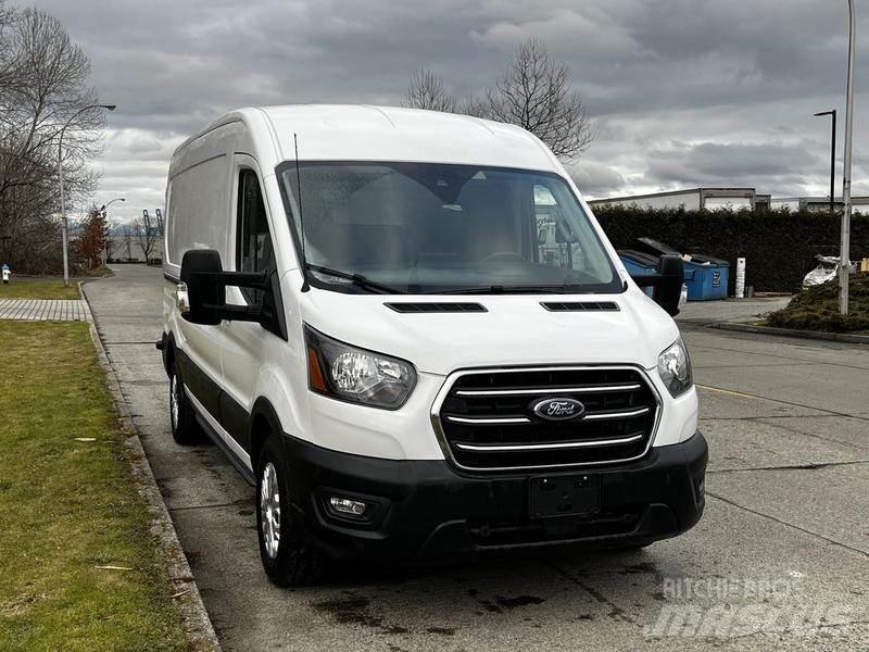 Ford Transit Pakettiautot