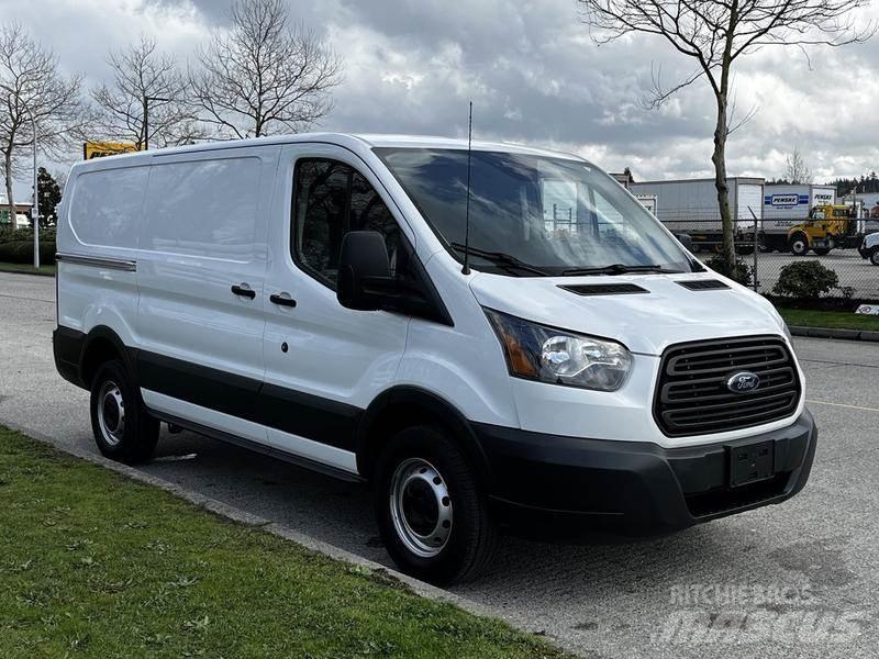 Ford Transit Pakettiautot