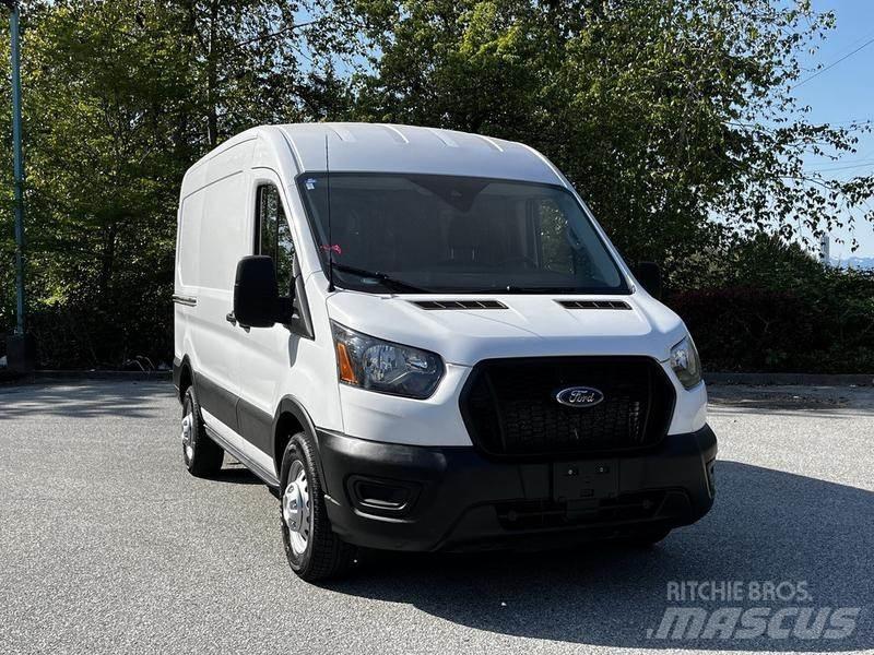Ford Transit Pakettiautot